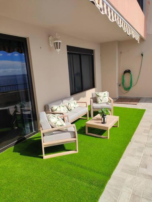 Apartment Ocean View With Terrace
